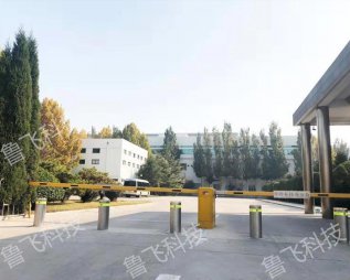http://www.9g1s.cn/uploadfile/全自動升降柱廠家